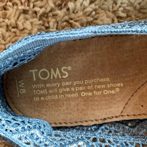 NWOT Toms Sky Blue Slip Ons - Picture 5 of 5